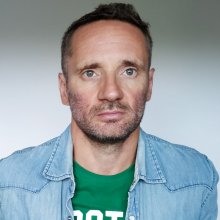 Retrato de Emmanuel Kahan